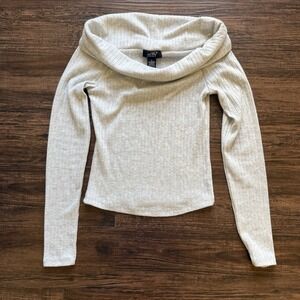 Just Polly NY Y2K Grey Ribbed Off-The-Shoulder Top | Portrait Neck Long Sleeve S